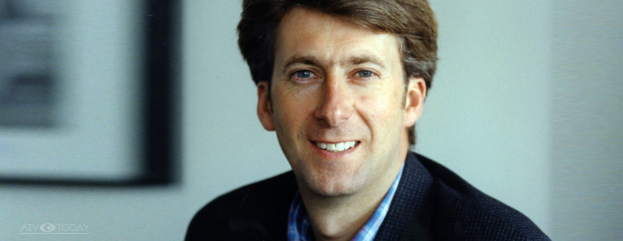 Peter Salmon is to leave the BBC
